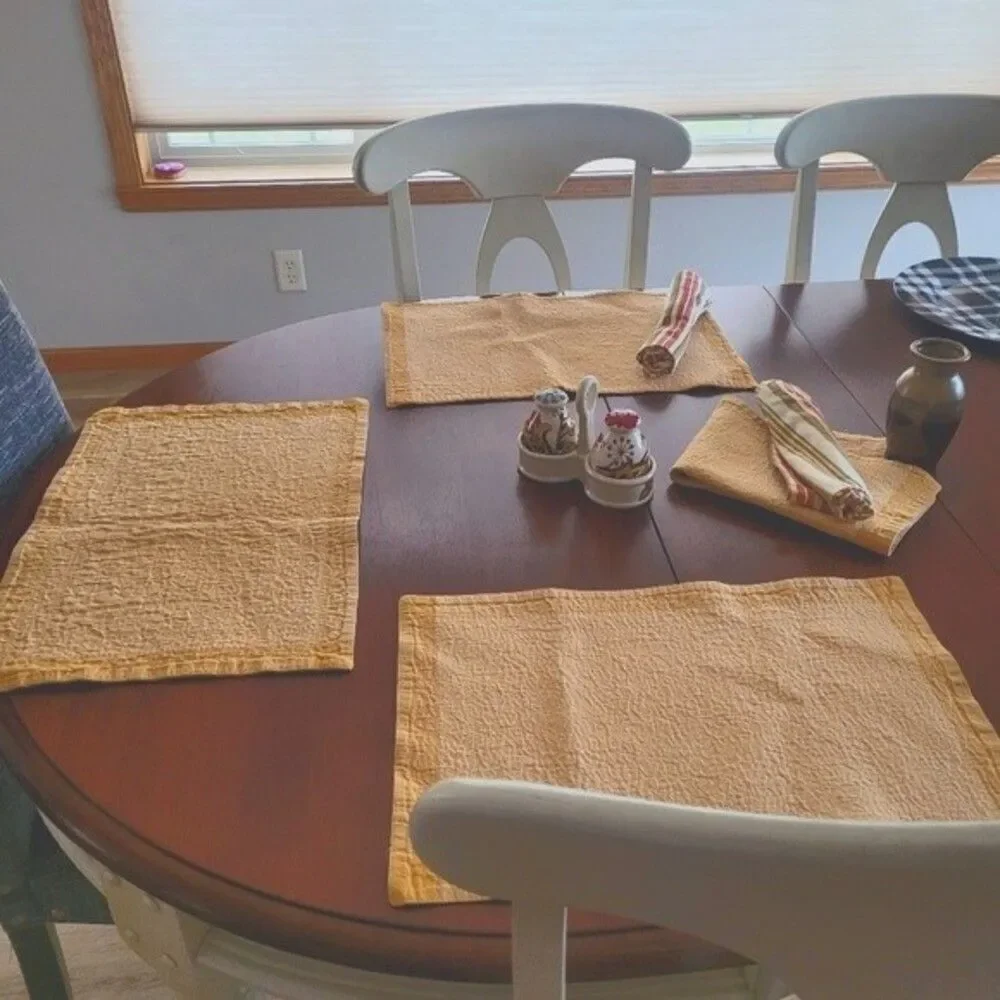 Napkins Placemats Set Fabric Pier One Salt Pepper and holders kitchen cloth